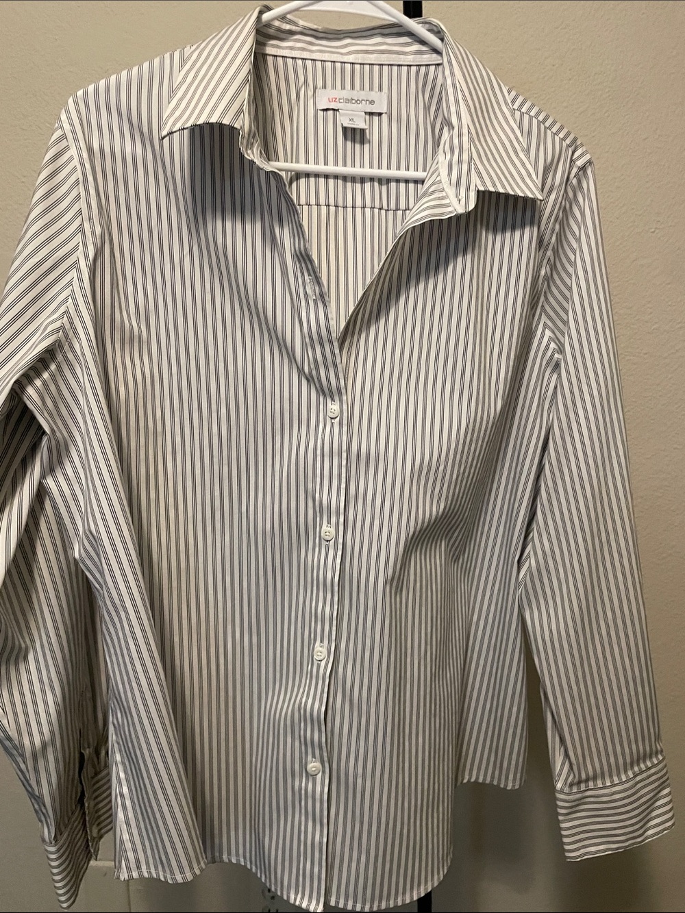 Liz Claiborne White and Gray Vertical Stripe Dress Shirt